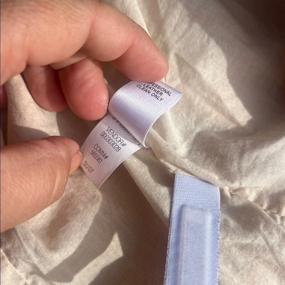 Banana Republic Vintage Tan Leather Jacket - Picture 4 of 16